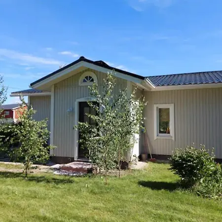 Pajala, Talo Aavan Reunalla Apartmán *